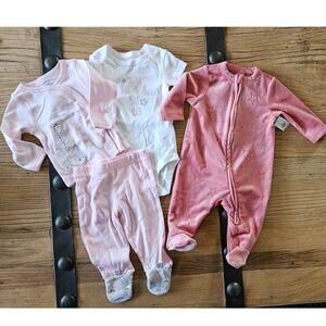 0-3 Month Layette Set and Velour Sleeper footie pjs New